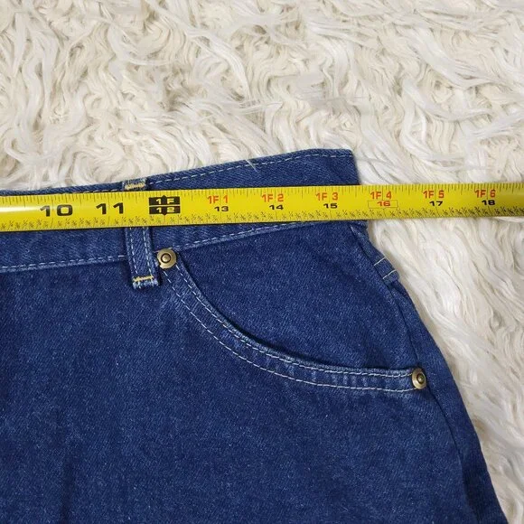 Vintage LL Bean Dark Wash Denim Jean Skirt Made in Maine - USA / Size 16 - Picture 10 of 16